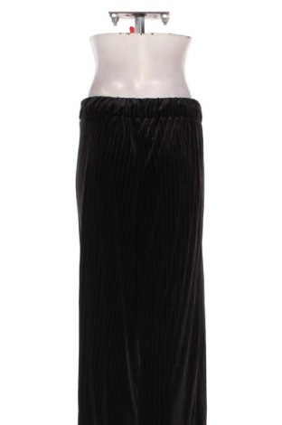 Dámské kalhoty  Monki, Velikost M, Barva Vícebarevné, Cena  79,00 Kč