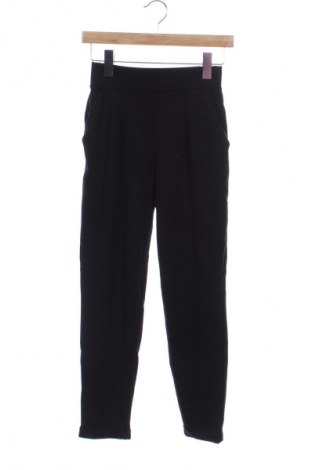 Dámské kalhoty  Stradivarius, Velikost XS, Barva Černá, Cena  89,00 Kč