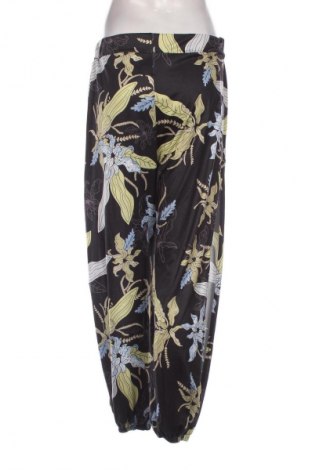 Dámské kalhoty  Unbranded, Velikost M, Barva Vícebarevné, Cena  109,00 Kč