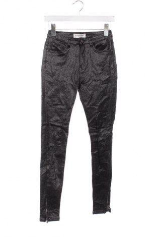 Дамски панталон Unbranded, Размер S, Цвят Златист, Цена 2,55 €