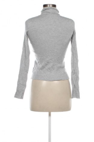 Dámský svetr Bershka, Velikost M, Barva Vícebarevné, Cena  239,00 Kč