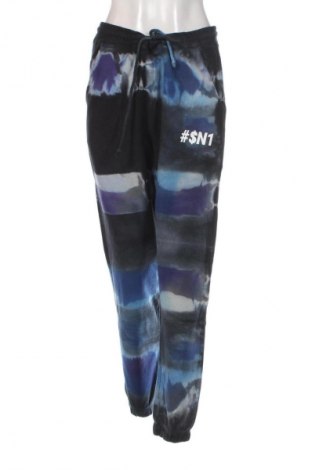 Női sport nadrág Berna, Méret M, Szín Sokszínű, Ár 5 339 Ft