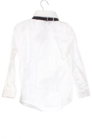 Kinderhemd Unbranded, Größe 5-6y/ 116-122 cm, Farbe Weiß, Preis 12,99 €