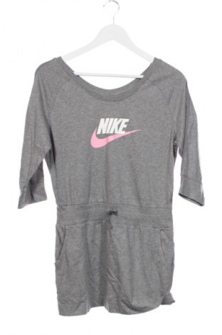 Dziecięca sukienka Nike, Rozmiar 13-14y/ 164-168 cm, Kolor Szary, Cena 63,68 zł