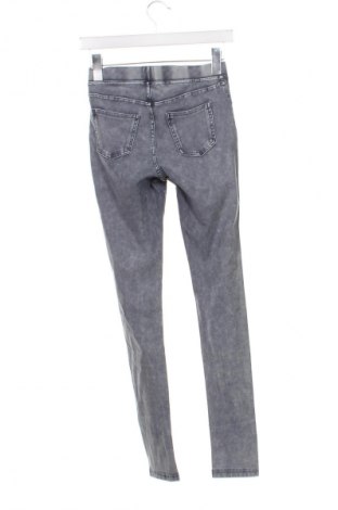 Dziecięce jeansy H&M, Rozmiar 12-13y/ 158-164 cm, Kolor Niebieski, Cena 15,99 zł