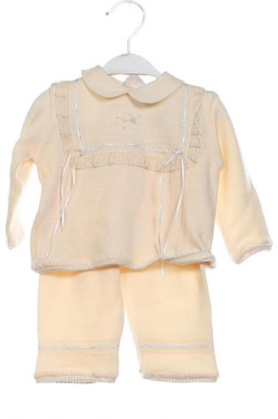 Dětský komplet  Ladia, Velikost 6-9m/ 68-74 cm, Barva Žlutá, Cena  799,00 Kč