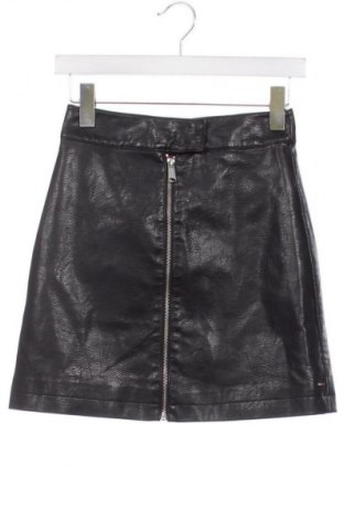 Δερμάτινη φούστα Tommy Jeans, Μέγεθος XS, Χρώμα Μαύρο, Τιμή 27,99 €