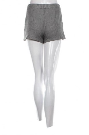 Пола - панталон Bershka, Размер XXS, Цвят Многоцветен, Цена 5,62 €