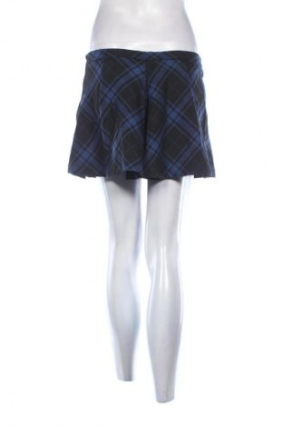 Sukňa- nohavice  Bershka, Veľkosť L, Farba Viacfarebná, Cena  1,95 €