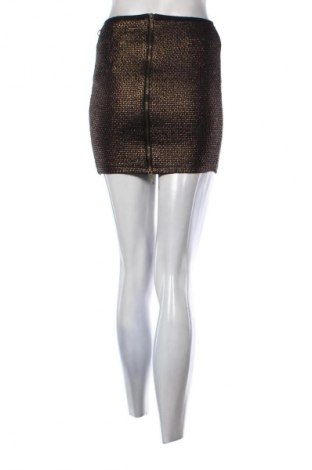 Sukně Bershka, Velikost S, Barva Vícebarevné, Cena  69,00 Kč