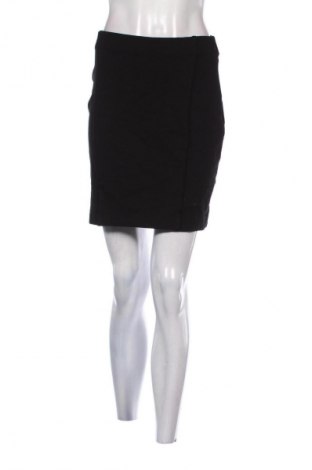 Пола Esprit, Размер S, Цвят Черен, Цена 3,06 €