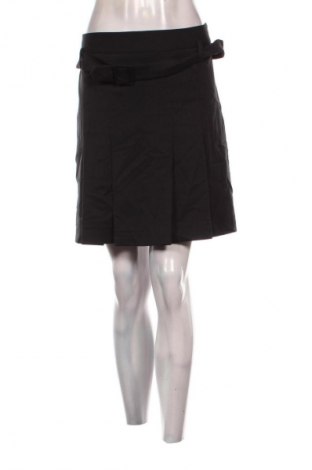 Пола Flame, Размер M, Цвят Черен, Цена 2,04 €