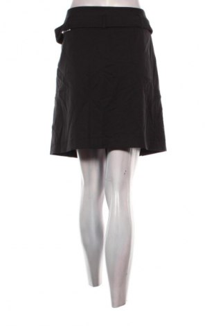 Пола Flame, Размер M, Цвят Черен, Цена 2,04 €