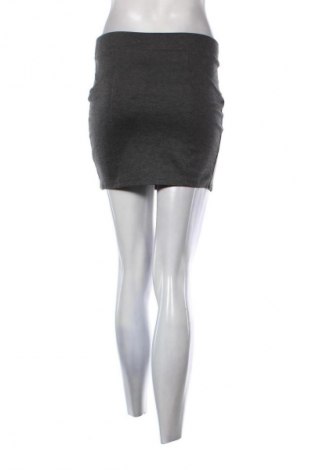 Sukně Gina, Velikost S, Barva Šedá, Cena  49,00 Kč
