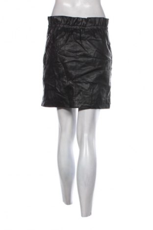 Sukně H&M, Velikost M, Barva Černá, Cena  49,00 Kč