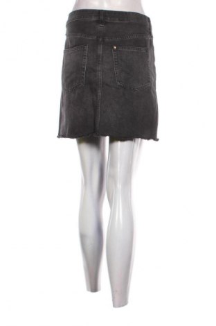 Sukně H&M, Velikost S, Barva Černá, Cena  79,00 Kč