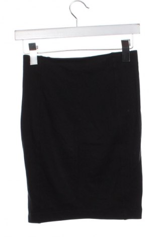 Sukně H&M, Velikost XS, Barva Černá, Cena  49,00 Kč