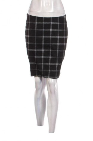 Rock Janina, Größe M, Farbe Mehrfarbig, Preis 1,99 €