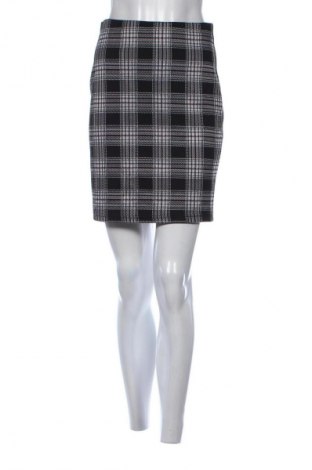 Rock Janina, Größe M, Farbe Mehrfarbig, Preis 1,99 €