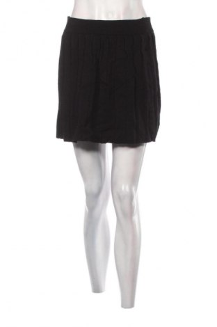 Sukně Mango, Velikost S, Barva Černá, Cena  439,00 Kč