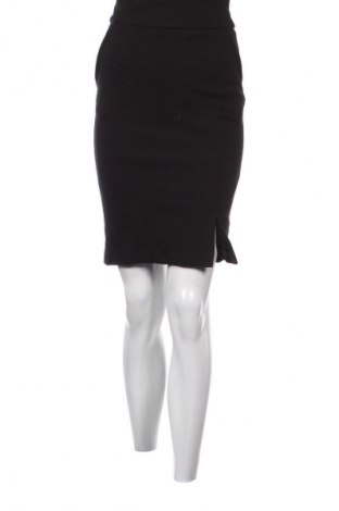 Sukně Mango, Velikost S, Barva Černá, Cena  439,00 Kč