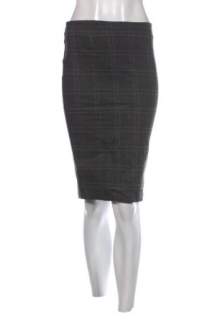 Пола Mixeri, Размер M, Цвят Многоцветен, Цена 2,04 €