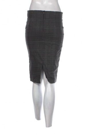 Пола Mixeri, Размер M, Цвят Многоцветен, Цена 2,04 €