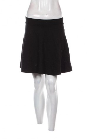 Sukně NA-KD, Velikost S, Barva Černá, Cena  89,00 Kč