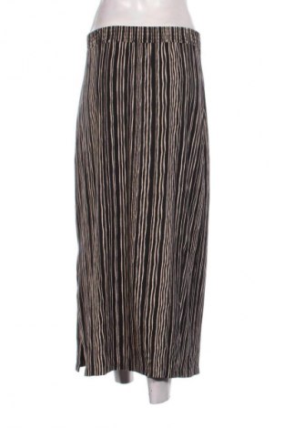 Fustă Nanso, Mărime M, Culoare Multicolor, Preț 16,99 Lei