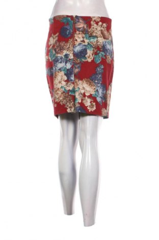 Sukně Nisan, Velikost M, Barva Vícebarevné, Cena  49,00 Kč