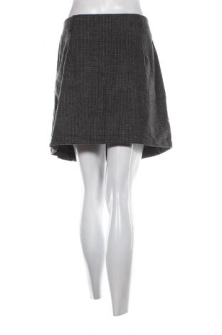 Пола SHEIN, Размер XL, Цвят Многоцветен, Цена 2,04 €