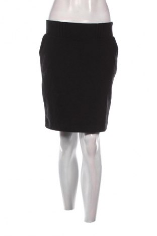 Пола Unbranded, Размер M, Цвят Черен, Цена 3,06 €