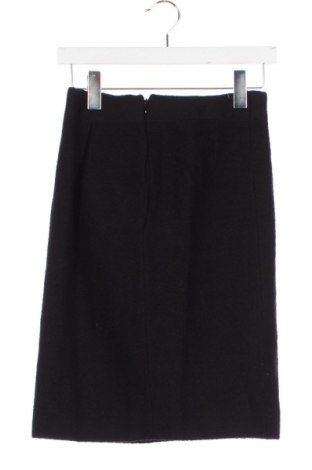 Пола Unbranded, Размер XS, Цвят Черен, Цена 2,55 €