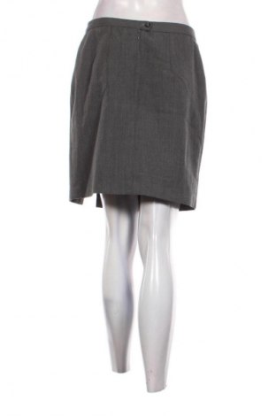 Пола Unbranded, Размер M, Цвят Сив, Цена 2,04 €