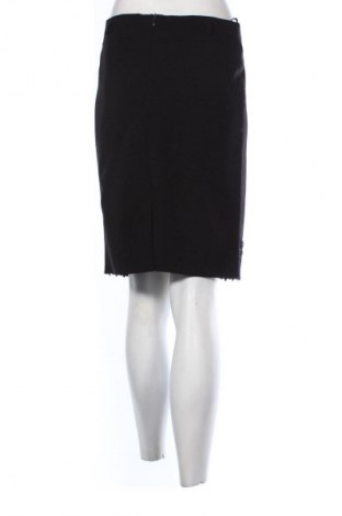 Пола Unbranded, Размер M, Цвят Черен, Цена 5,11 €