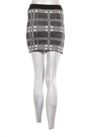 Пола Unbranded, Размер XS, Цвят Многоцветен, Цена 2,04 €