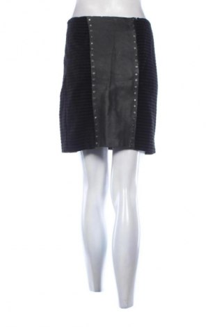 Sukně Unbranded, Velikost M, Barva Černá, Cena  69,00 Kč