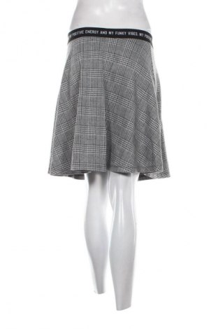 Пола Unbranded, Размер M, Цвят Многоцветен, Цена 7,15 €