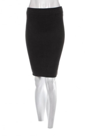 Пола Unbranded, Размер S, Цвят Черен, Цена 2,04 €