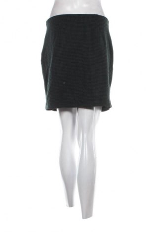 Пола Vero Moda, Размер S, Цвят Многоцветен, Цена 3,57 €