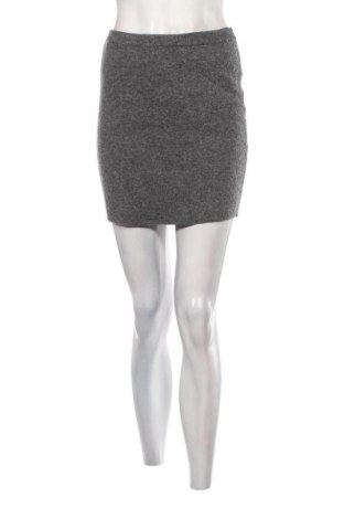 Sukňa Zara, Veľkosť S, Farba Sivá, Cena  8,95 €