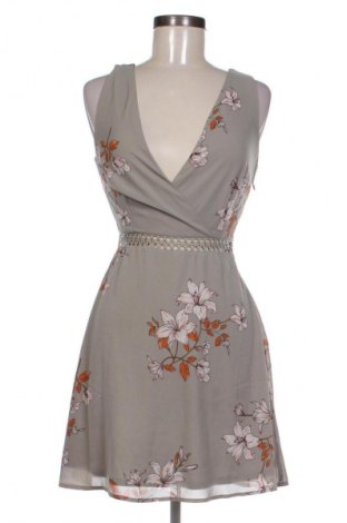 Šaty  About You, Velikost XS, Barva Vícebarevné, Cena  179,00 Kč