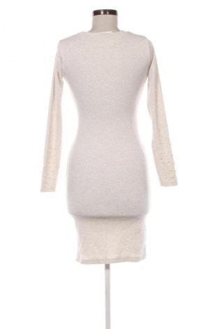 Šaty  Adrom, Velikost M, Barva Béžová, Cena  119,00 Kč