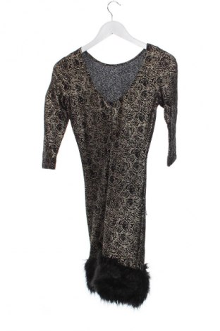 Kleid Ax Paris, Größe M, Farbe Schwarz, Preis € 4,99