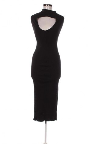 Šaty  Bershka, Velikost M, Barva Černá, Cena  249,00 Kč