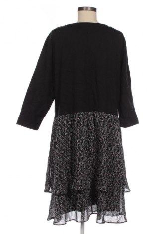 Šaty  C&A, Velikost M, Barva Vícebarevné, Cena  69,00 Kč