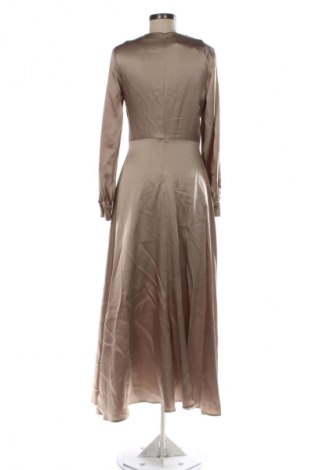 Рокля Clips, Размер M, Цвят Бежов, Цена 97,14 €