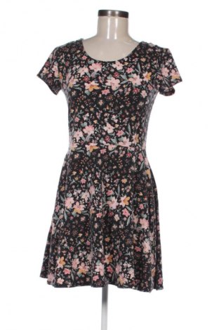 Šaty  Clockhouse, Velikost L, Barva Vícebarevné, Cena  169,00 Kč