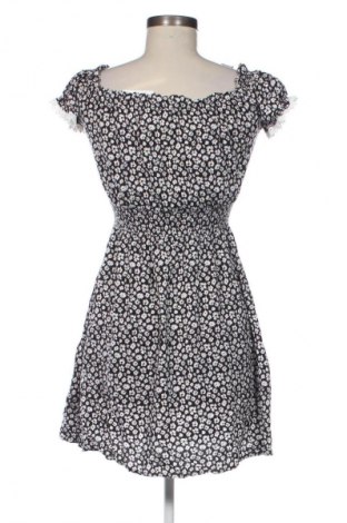 Šaty  Cropp, Velikost M, Barva Vícebarevné, Cena  189,00 Kč