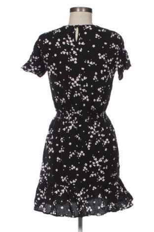 Šaty  Cropp, Velikost M, Barva Vícebarevné, Cena  189,00 Kč